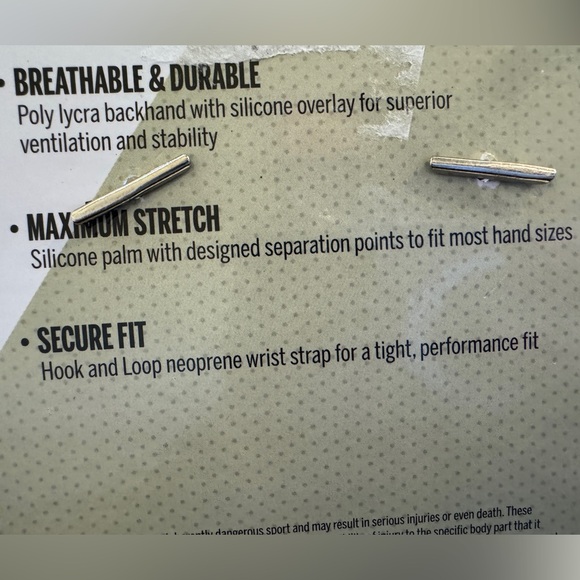 New Wilson NFL youth stretch fit receivers gloves - Picture 5 of 7